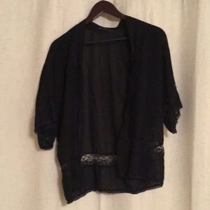 Black Lace Cropped Kimono